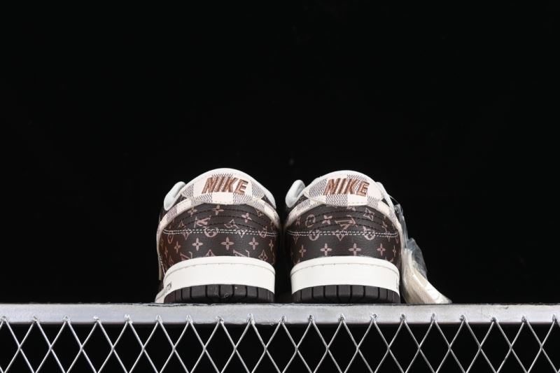 Nike Dunk Shoes